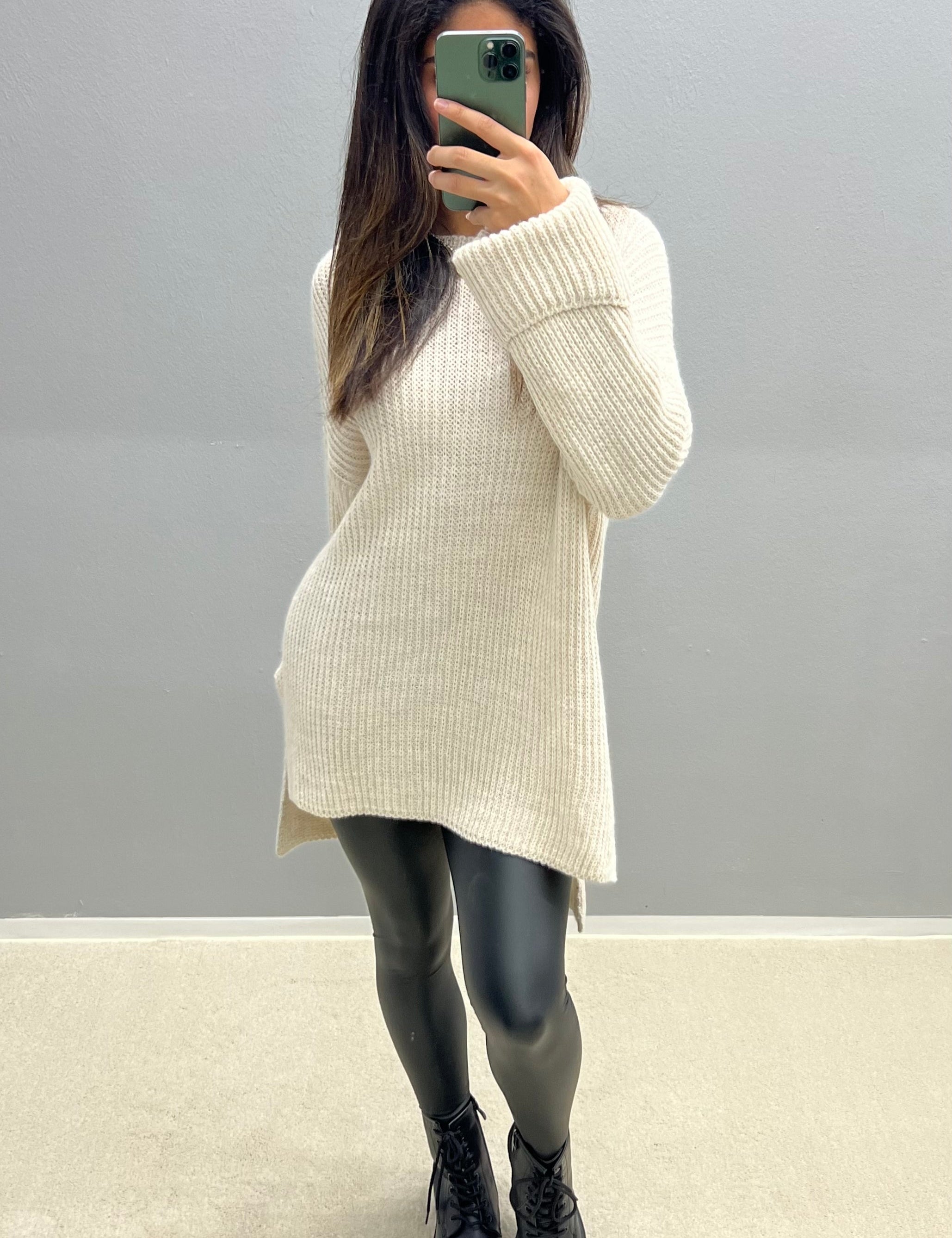 Pullover trui in de kleur Beige voor dames in Heritage stijl ideaal voor de herfst.