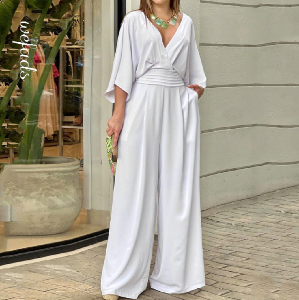 Sofie | Casual & Sexy jumpsuit in de kleur Wit voor dames in stijl ideaal voor de zomer.