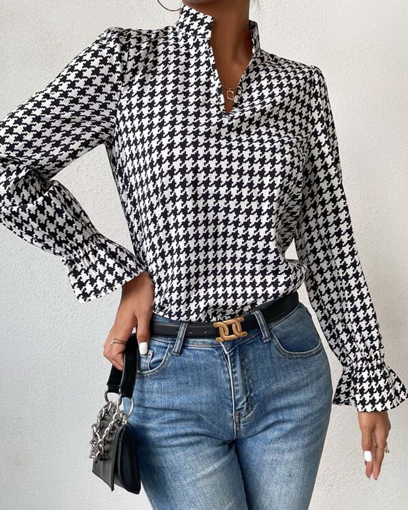 Top met leuke zwart-witte print in de kleur Zwart/Wit voor dames in stijl ideaal voor de herfst.