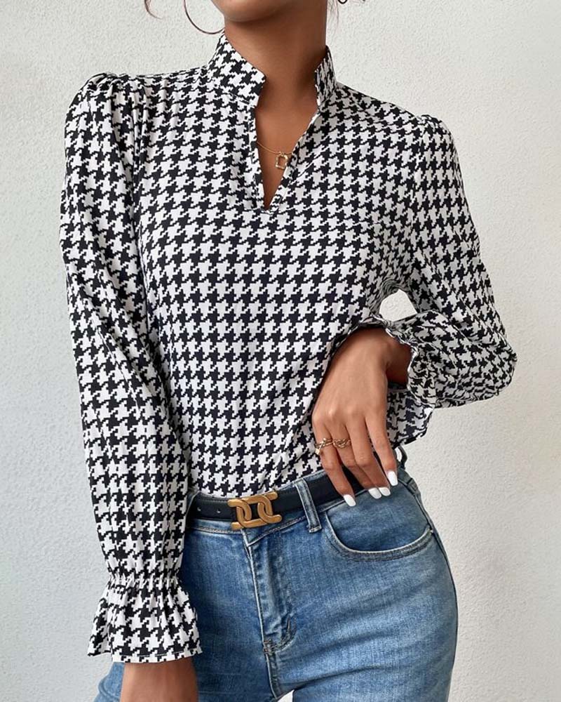 Top met leuke zwart-witte print in de kleur Zwart/Wit voor dames in stijl ideaal voor de herfst.