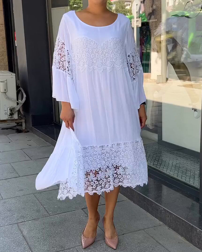 Witte zomerse jurk in de kleur Wit voor dames in stijl ideaal voor de lente.